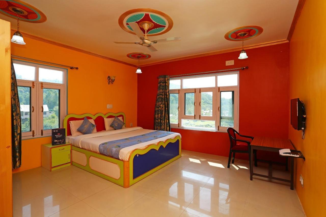 Super Oyo Hotel El Classics Srīnagar 外观 照片